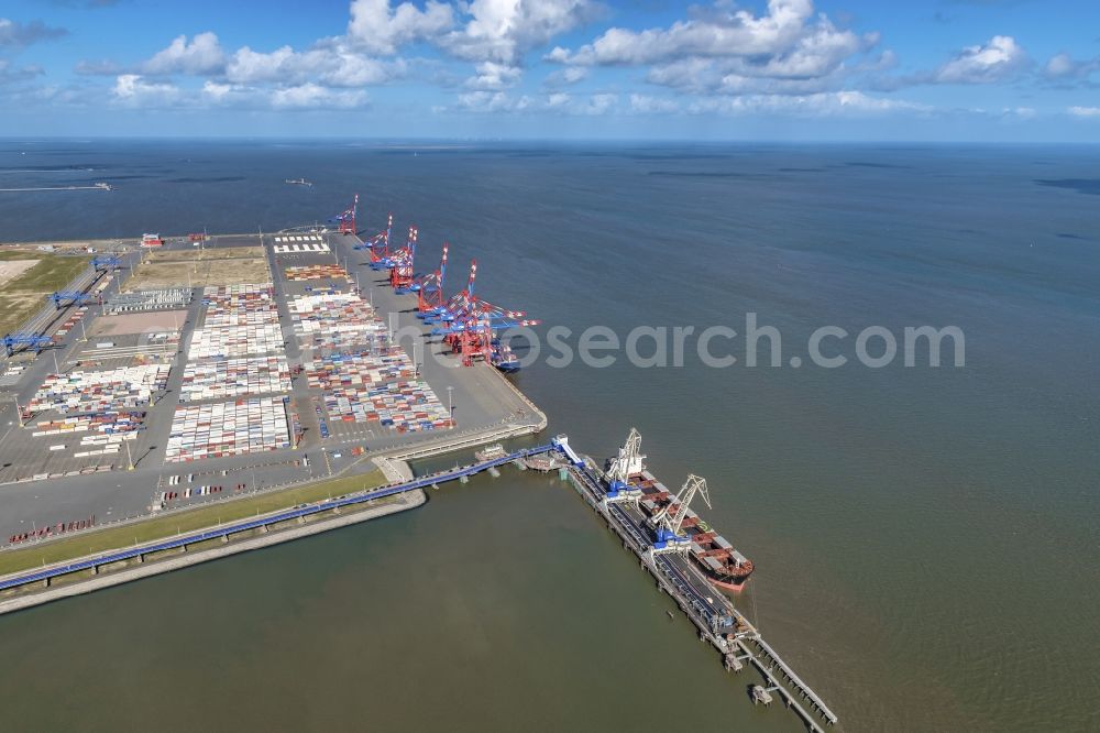 Aerial photograph Wilhelmshaven - Container Terminal in the port of the international port JadeWeserPort in Wilhelmshaven in the state Lower Saxony, Germany