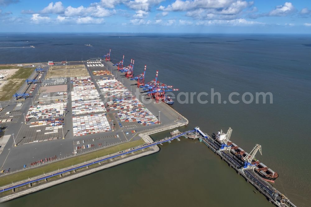 Wilhelmshaven from above - Container Terminal in the port of the international port JadeWeserPort in Wilhelmshaven in the state Lower Saxony, Germany