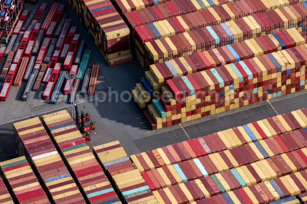 Aerial image Bremerhaven - Container Terminal in the port of the international port Am Nordhafen in Bremerhaven in the state Bremen