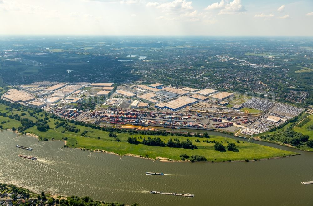 Duisburg from above - Container Terminal in the port of the inland port of DIT Duisburg Intermodal Terminal GmbH on Gaterweg in Duisburg in the state North Rhine-Westphalia