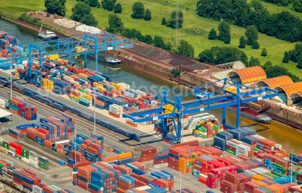 Duisburg from above - Container Terminal in the port of the inland port of DIT Duisburg Intermodal Terminal GmbH on Gaterweg in Duisburg in the state North Rhine-Westphalia