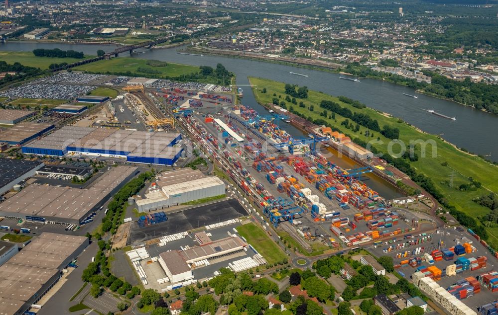 Aerial photograph Duisburg - Container Terminal in the port of the inland port of DIT Duisburg Intermodal Terminal GmbH on Gaterweg in Duisburg in the state North Rhine-Westphalia