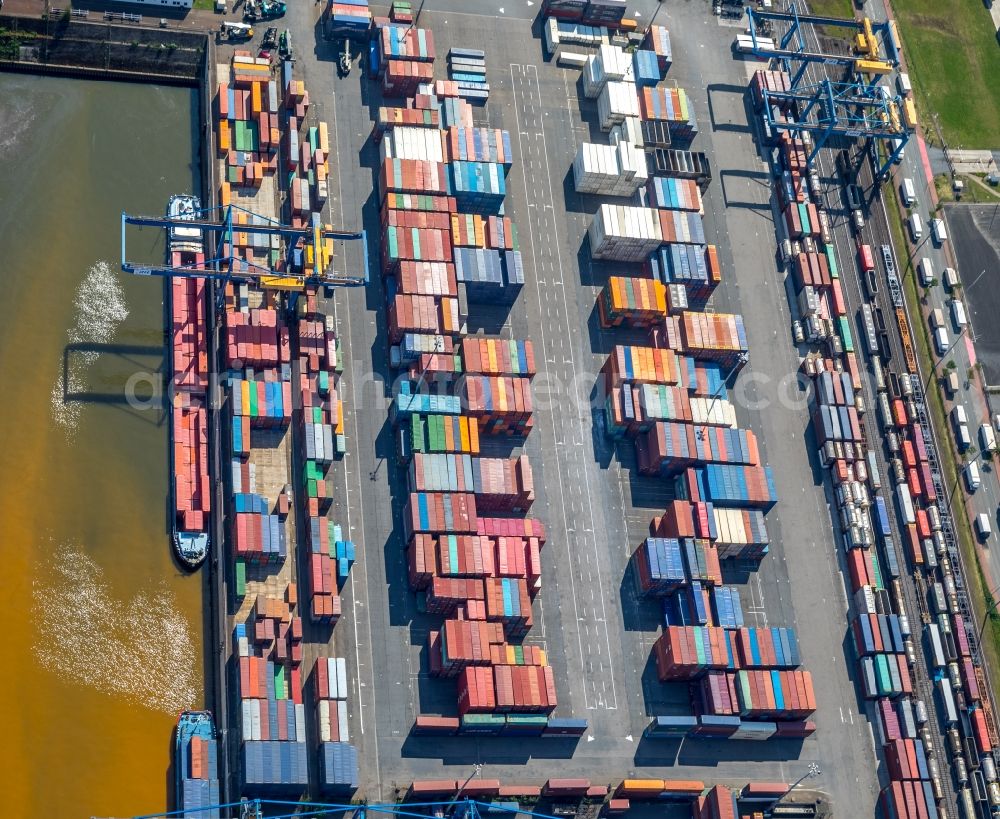 Aerial image Duisburg - Container Terminal in the port of the inland port of DIT Duisburg Intermodal Terminal GmbH on Gaterweg in Duisburg in the state North Rhine-Westphalia