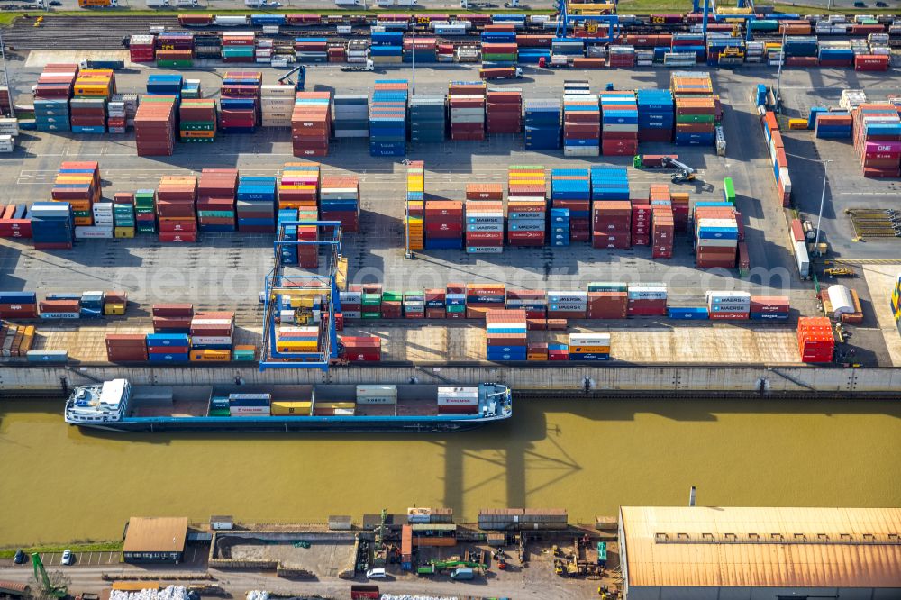 Aerial photograph Duisburg - Container Terminal in the port of the inland port of DIT Duisburg Intermodal Terminal GmbH on Gaterweg in Duisburg in the state North Rhine-Westphalia