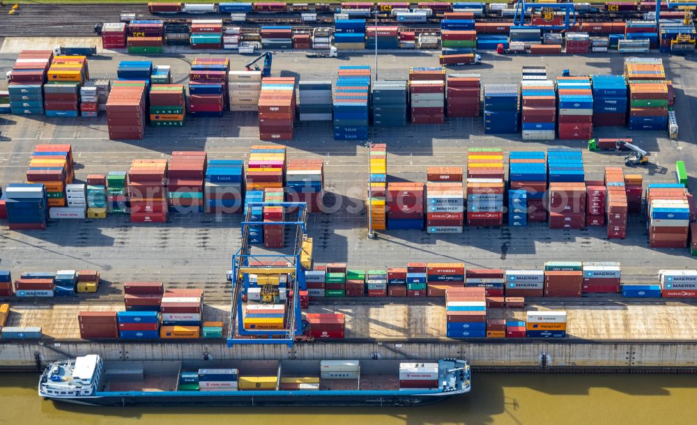 Duisburg from above - Container Terminal in the port of the inland port of DIT Duisburg Intermodal Terminal GmbH on Gaterweg in Duisburg in the state North Rhine-Westphalia