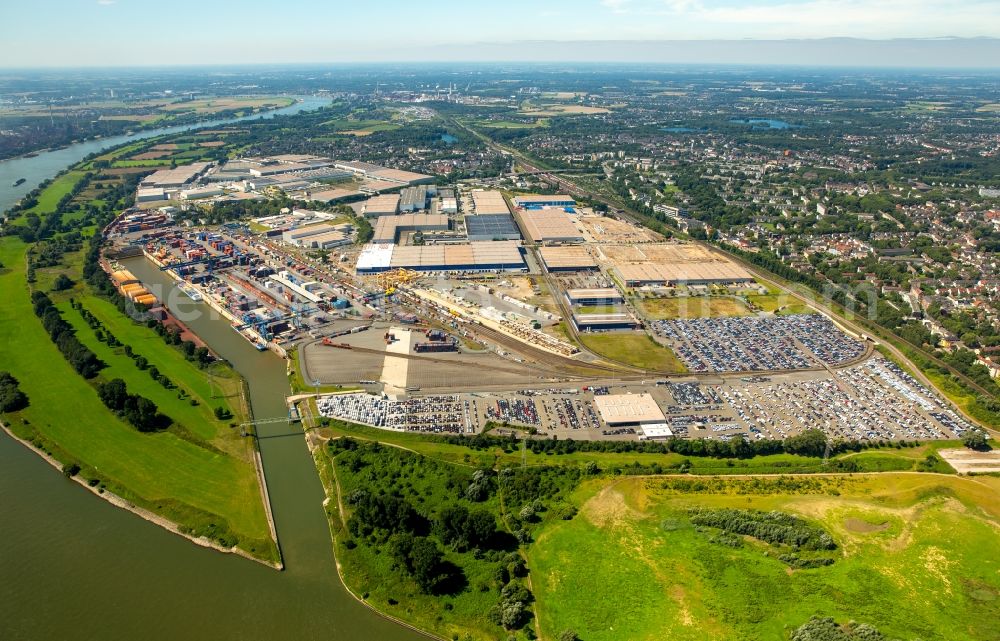 Aerial photograph Duisburg - Container Terminal in the port of the inland port Duisburg Intermodal Terminal (DIT) in Duisburg in the state North Rhine-Westphalia