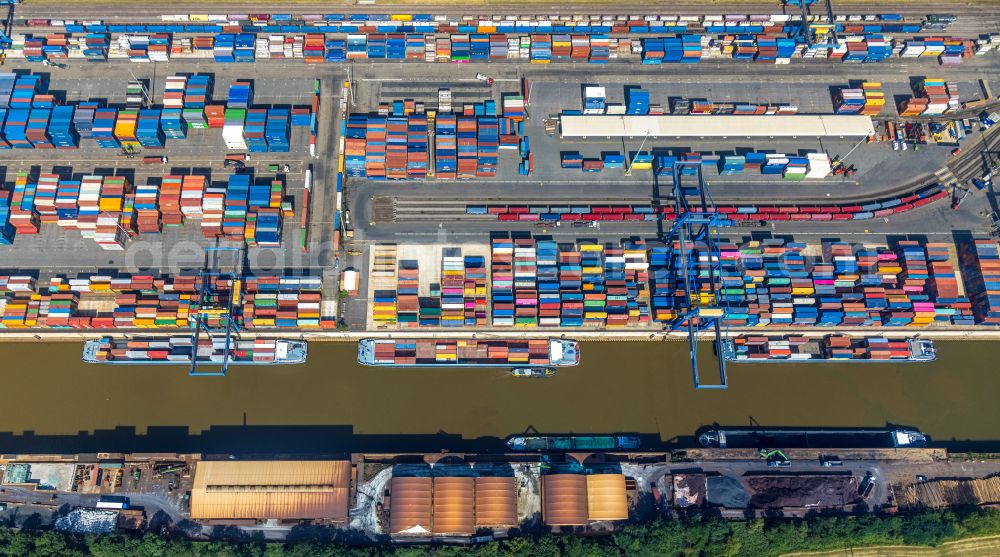 Aerial photograph Duisburg - Container Terminal in the port of the inland port Duisburg Intermodal Terminal (DIT) in Duisburg in the state North Rhine-Westphalia