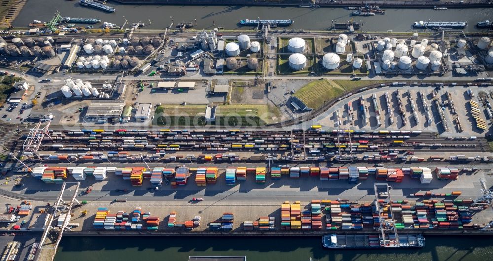 Duisburg from the bird's eye view: Container Terminal in the port of the inland port on Hafenkanal in the district Ruhrort in Duisburg in the state North Rhine-Westphalia, Germany