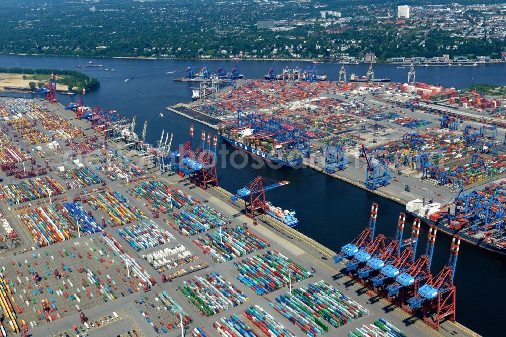 Hamburg from the bird's eye view: Container Terminal in the port of the inland port HHLA - Burchardkai in Hamburg in Germany