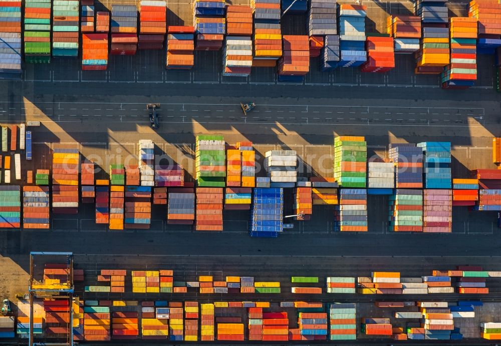 Aerial photograph Duisburg - Container Terminal in the port of the inland port Logport Duisburg Rheinhausen in Duisburg in the state North Rhine-Westphalia