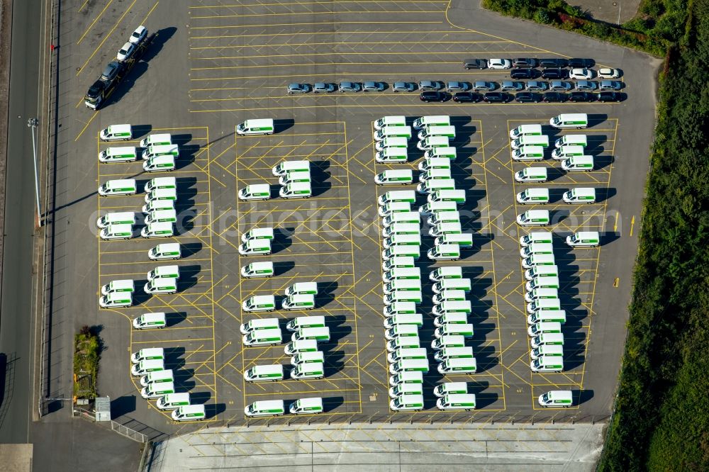 Aerial photograph Duisburg - Container Terminal in the port of the inland port Logport I in Duisburg in the state North Rhine-Westphalia