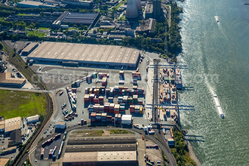 Aerial photograph Duisburg - Container Terminal in the port of the inland port Logport II in Duisburg in the state North Rhine-Westphalia