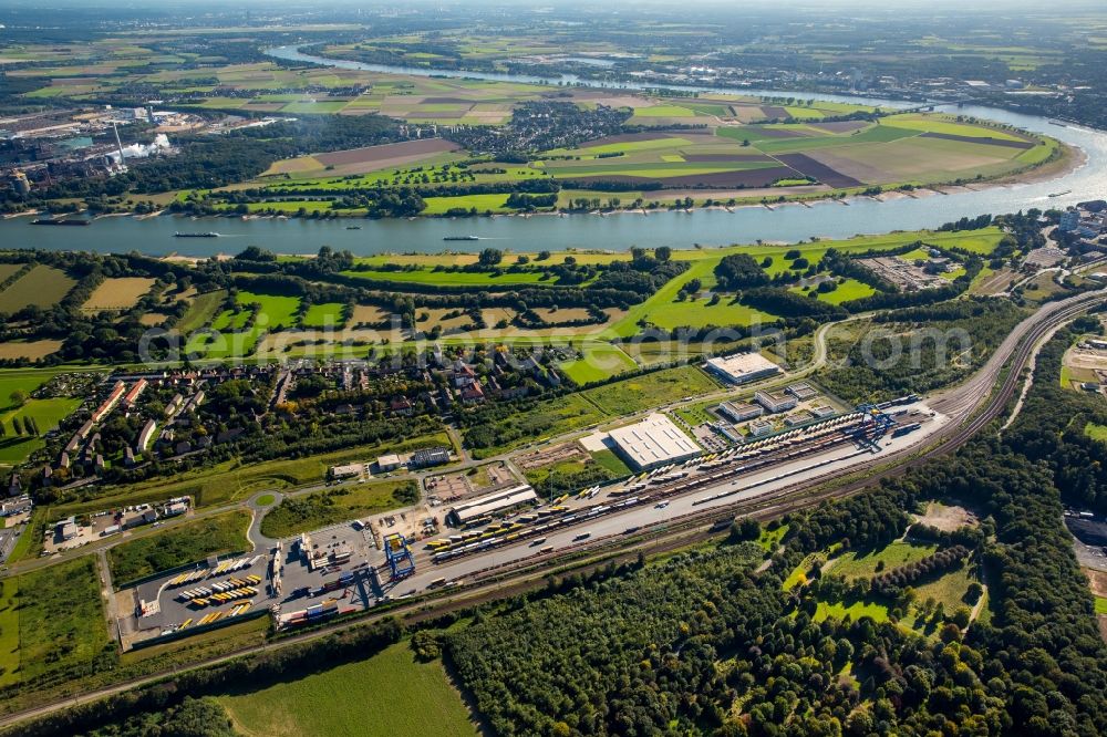 Duisburg from the bird's eye view: Container Terminal in the port of the inland port Logport III in Duisburg in the state North Rhine-Westphalia