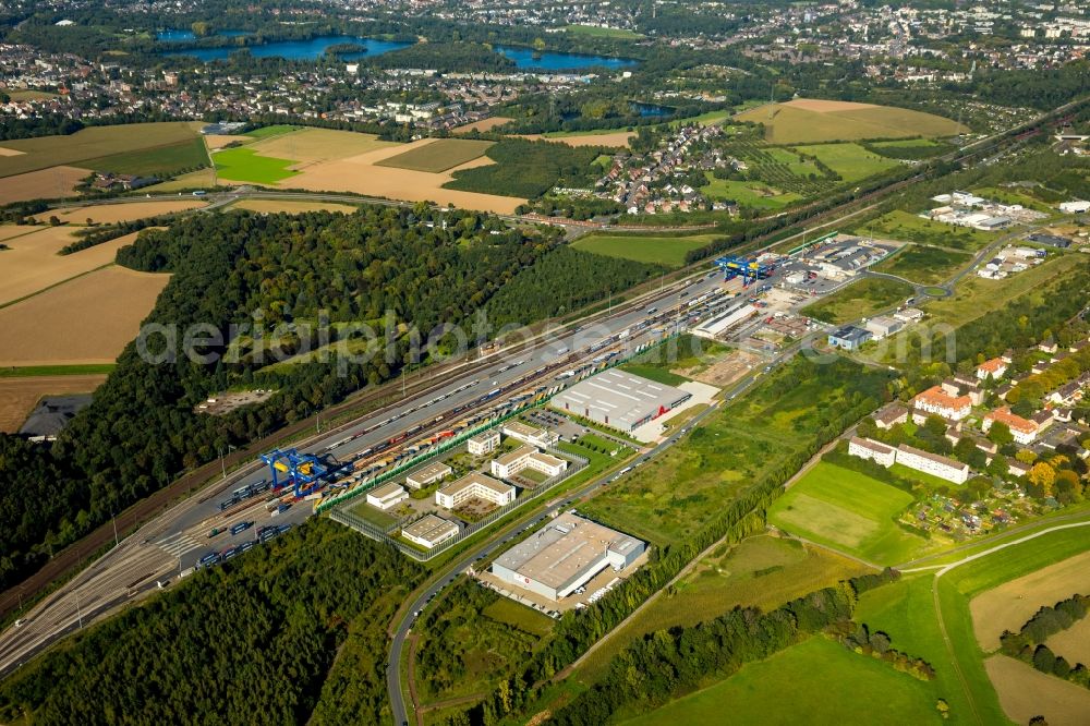 Aerial photograph Duisburg - Container Terminal in the port of the inland port Logport III in Duisburg in the state North Rhine-Westphalia