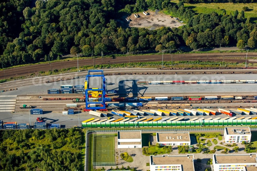 Aerial image Duisburg - Container Terminal in the port of the inland port Logport III in Duisburg in the state North Rhine-Westphalia