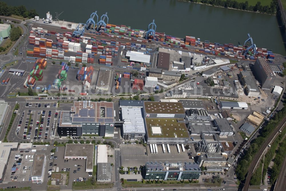 Aerial photograph Mainz - Container Terminal in the port of the inland port on Rhine in the district Neustadt in Mainz in the state Rhineland-Palatinate, Germany