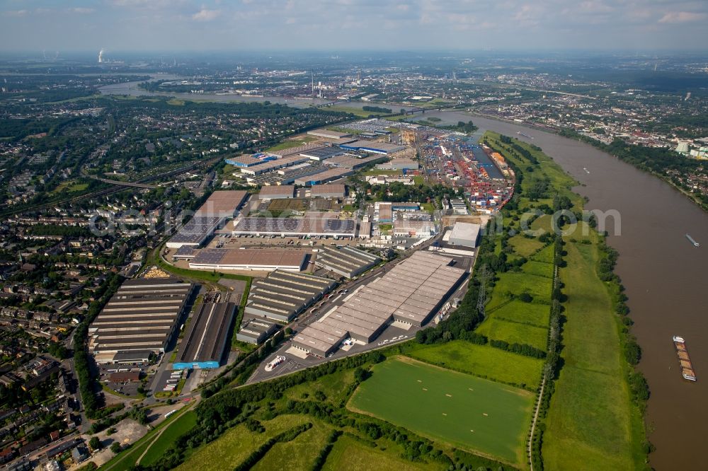 Aerial photograph Duisburg - Container Terminal in the port of the inland port Rheinhausen in Duisburg in the state North Rhine-Westphalia