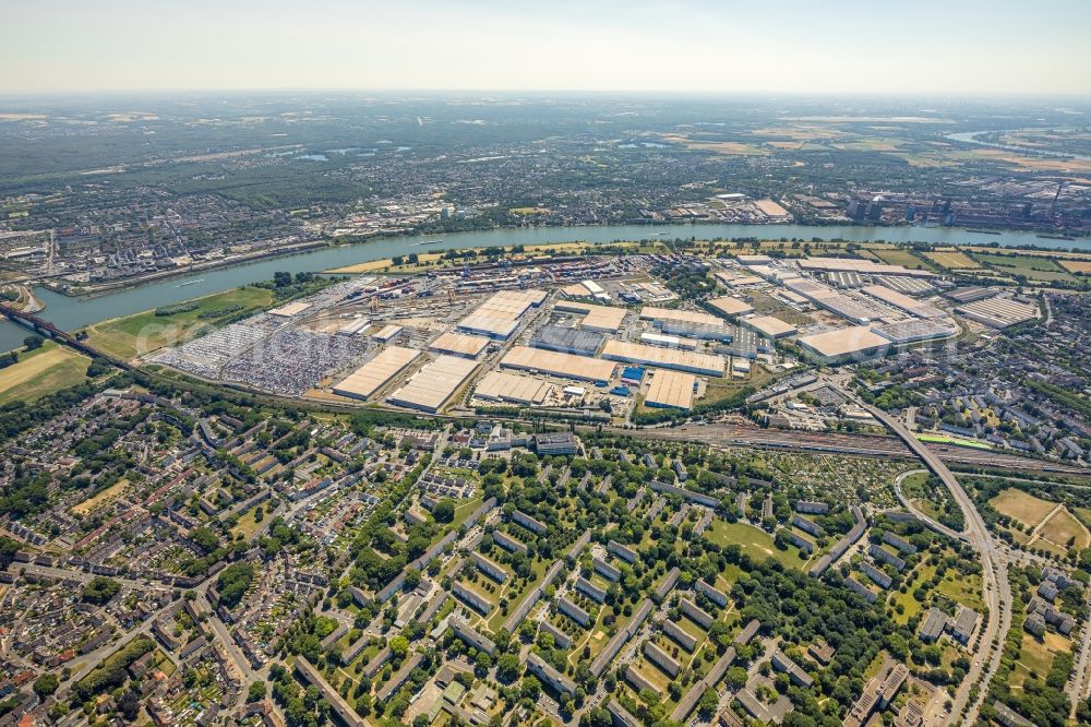 Aerial image Duisburg - Container Terminal in the port of the inland port Rheinhausen in Duisburg in the state North Rhine-Westphalia