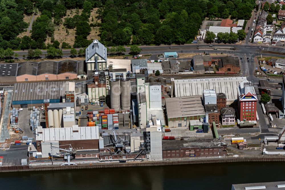 Aerial photograph Bremen - Container Terminal in the port of the inland port on of Weser with Gewerbegebaeuden on Strasse Fabrikenufer in Bremen, Germany