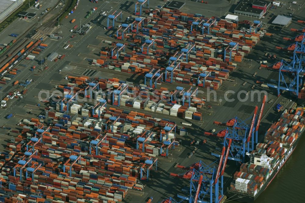 Aerial image Hamburg - Container terminal of the DCP in the container port of the international port in Hamburg