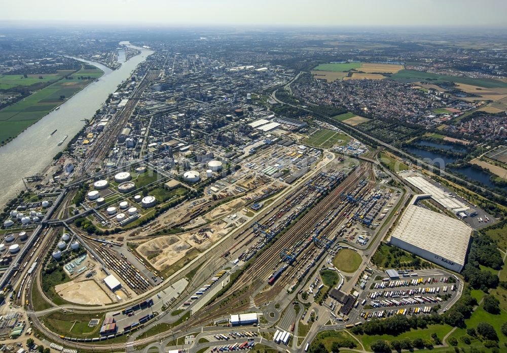 Aerial image Ludwigshafen am Rhein - Container terminal and freight depot of the KTL Kombi-Terminal Ludwigshafen GmbH in Ludwigshafen am Rhein in Rhineland-Palatinate