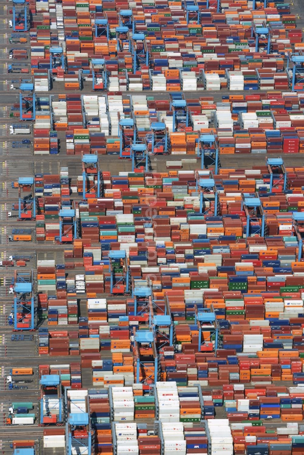 Hamburg from above - Container Terminal HHLA Container Terminal Altenwerder (CTA) on the Elbe riverbank in the Altenwerder part of Hamburg in Germany