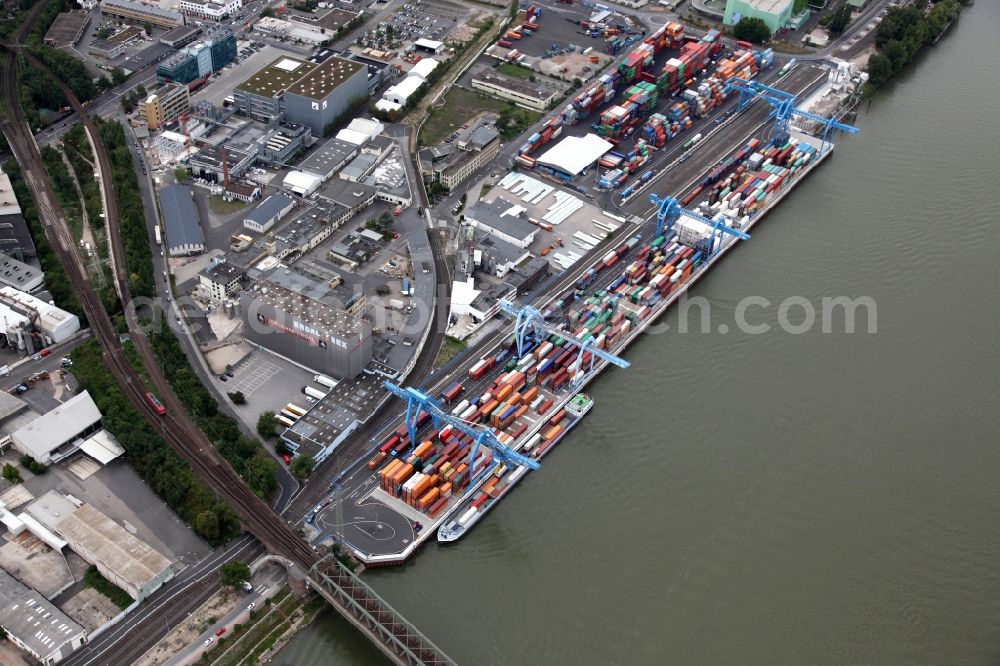 Aerial photograph Mainz Mombach - Container terminal of the express company Ernst Frankenbach GmbH. Unloading and loading of freight and shipping containers on the Rhine. The terminal is located in an industrial area in the district Mombach in Mainz in Rhineland-Palatinate