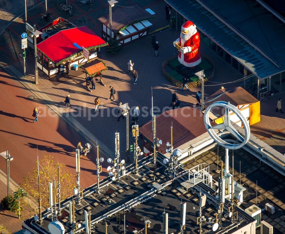 Bochum from the bird's eye view: High-rise buildings LUEG Europahochhaus on Kurt-Schuhmacher-Platz in Bochum in the state North Rhine-Westphalia