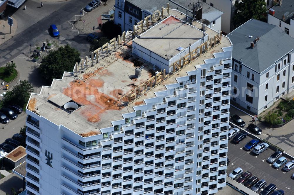 Aerial photograph Rostock Warnemünde - Dach des Hotel Neptun in Rostock Warnemünde. Das Hotel entstand zu DDR-Zeiten und liegt am Ostseestrand. Roof of the hotel Neptun in Rostock Warnemünde. The Hotel was built in the times of the GDR German Democratic Republic an is located at the beach of the Baltic Sea.