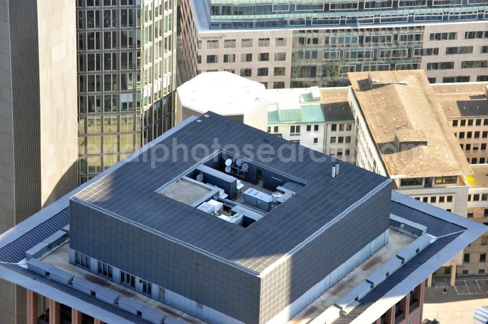 Aerial image Frankfurt am Main - View of the roof of the Japan Center at Taunustor in Frankfurt am Main / Bahnhofsviertel. The office builing houses the japanese consulate general and was built by Jowa Japan Center GmbH