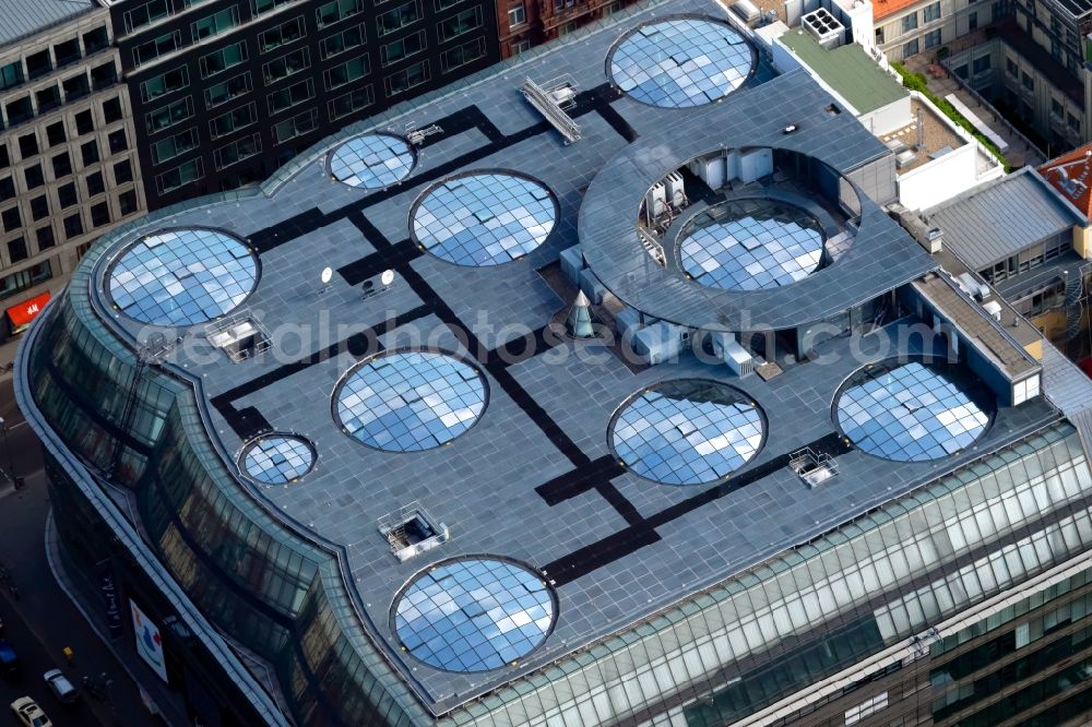 Berlin from the bird's eye view: Roof of the department store Galeries Lafayette Berlin on Friedrichstrasse in Berlin Mitte. The building of the French architect Jean Nouvel is also called Quartier 207th