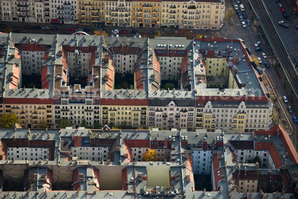 Berlin Prenzlauer Berg from above - Roof landscape of the old building - residential areas along the road Schönhauser Allee in the Prenzlauer Berg district of Berlin