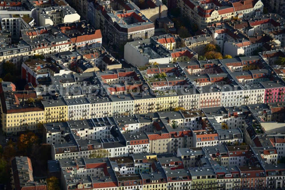 Berlin Prenzlauer Berg from above - Roof landscape of the old building - residential areas along the road Prenzlauer Allee in the Prenzlauer Berg district of Berlin