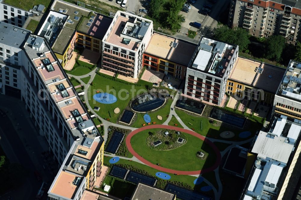 Aerial image Berlin - Roof horticulture landscape on the LP12 Mall of Berlin building on the site Wertheim at Leipziger Platz 12 in Berlin-Mitte