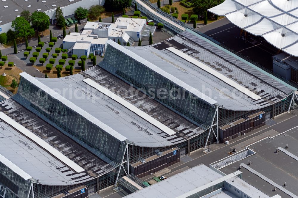 Hannover from above - Exhibition grounds and exhibition halls with roof membrane construction on the street 5. Allee in the district Mittelfeld in Hanover in the state Lower Saxony, Germany