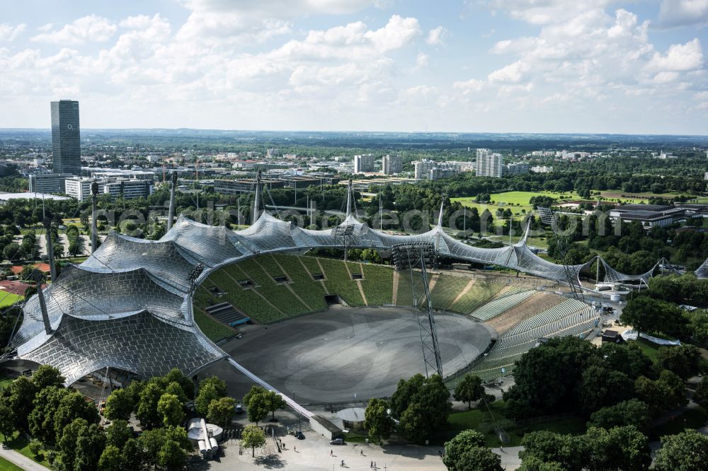 Aerial photograph München - Sports facility grounds of the Olypmic stadium in Munich in the state Bavaria, Germany