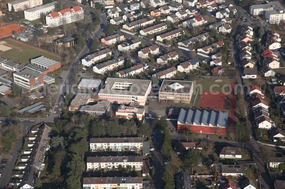 Aerial image Heusenstamm - View of the Adolf Reichwein Gymnasium in Heusenstamm in Hesse with gym and sports court