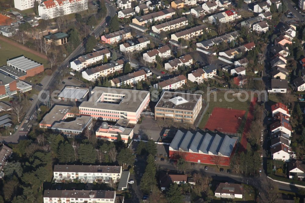 Aerial photograph Heusenstamm - View of the Adolf Reichwein Gymnasium in Heusenstamm in Hesse with gym and sports court