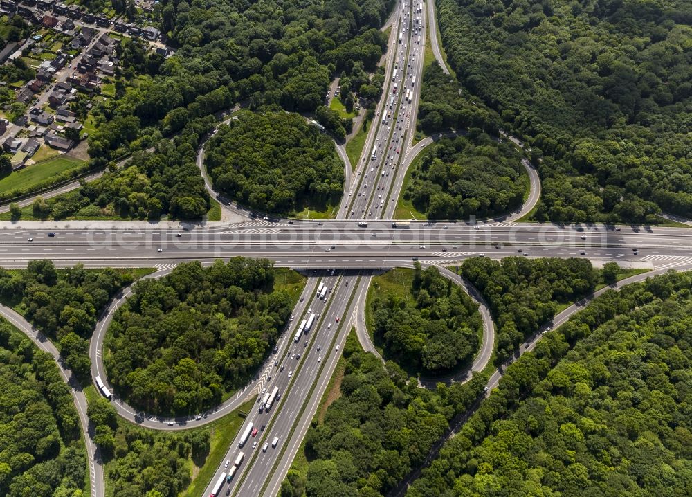 Aerial image Oberhausen - The motorway interchange Oberhausen in the state of North Rhine-Westphalia. The motorway junction lies in the middle of Ruhr region close to the city of Oberhausen. It is an important traffic junction and transport nodal point between A3 coming from the Netherlands and A2. This makes it one of the most important East-West-Connections in Germany