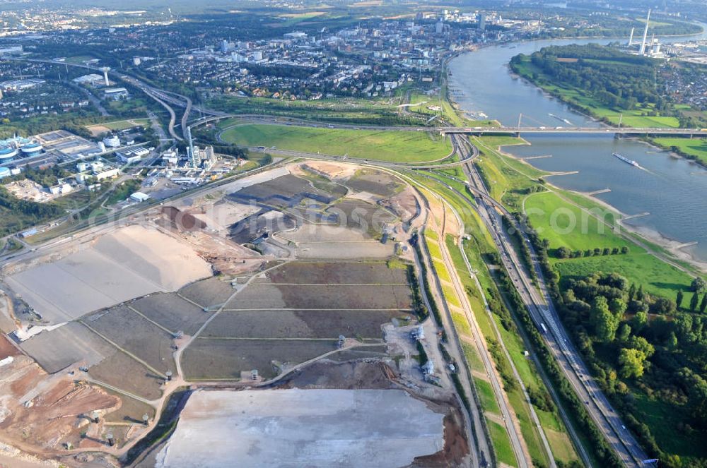 Aerial image Leverkusen - View of the disposal center Leverkusen-Bürrig in North Rhine-Westphalia. The garbage dump is operatet by the Currenta GmbH & Co. OHG