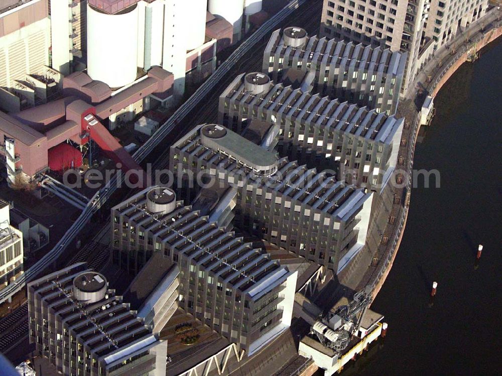 Frankfurt Main / Hessen from above - : Blick auf das Elektrizitätswerk am Westhafen in Frankfurt/ Main.