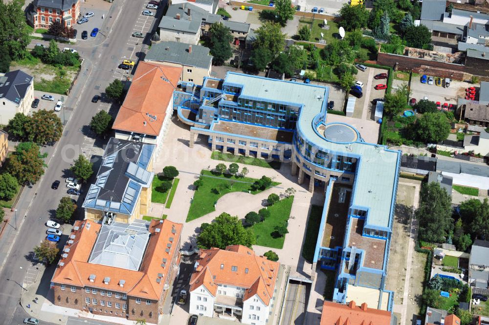 Aerial photograph Bitterfeld - View at the tax office Bitterfeld-Wolfen, housed in the renovated former district office in Mittel Street of Bitterfeld