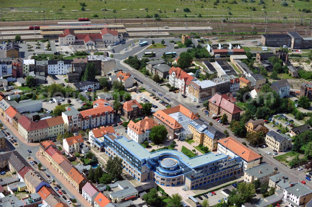 Aerial photograph Bitterfeld - View at the tax office Bitterfeld-Wolfen, housed in the renovated former district office in Mittel Street of Bitterfeld