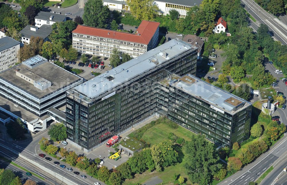 Aerial image Wiesbaden - Das Gebäude der Deutschen Beamtenversicherung DBV in der Frankfurter Straße in Wiesbaden. The building of the German Insurance of Officials DBV in the Frankfurter Strasse in Wiesbaden.