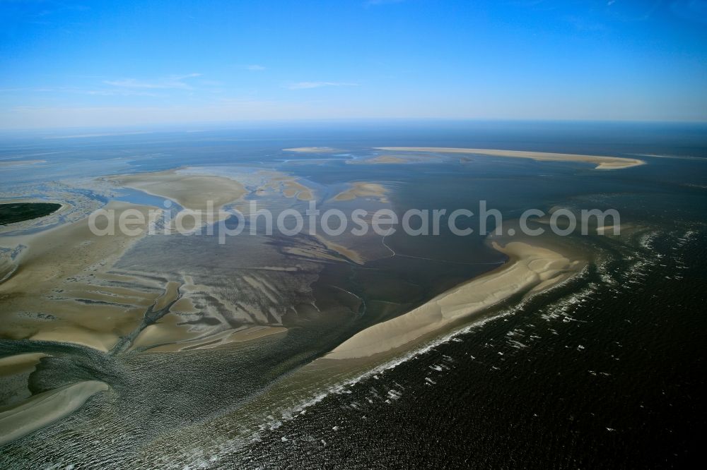 Aerial image Cuxhaven - The Hamburg Wadden Sea is a part of the Wadden Sea and the North Sea National Park. The National Park is recognized as a Biosphere Reserve by UNESCO as a World Heritage Site. He to the area of the Wadden Sea National Park and includes the actual mudflats and the marsh island Neuwerk and dune islands Scharhörn