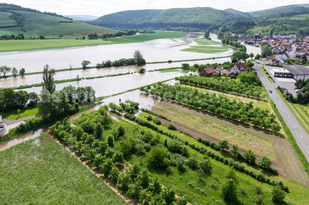 Witzenhausen from the bird's eye view: The flood on the Werra. Flooded fields in Wendershausen district in Witzenhausen in Hesse