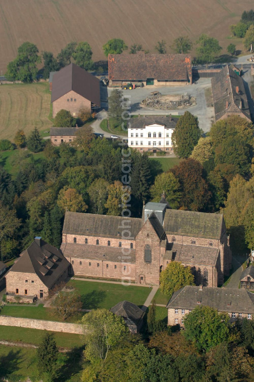 Aerial photograph Amelungsborn - Blick auf das Kloster Amelungsborn. Gegründet wurde es im Jahr 1135 und ist eines der ältesten Zisterzienserkloster Niedersachsens. Gestiftet wurde es von Graf Siegfried IV. von Boyneburg und benannt wurde es nach der Quelle auf den Gelände am Amelung. 1569 wurde im Zuge der Reformation eine Schule im Kloster eingerichtet. Kontakt: Abt Eckhard Gorka, Landessuperintendent, Sprengel Hildesheim-Göttingen, Michaelisplatz 3a, 31134 Hildesheim, Tel. 05121 / 32 45 7,