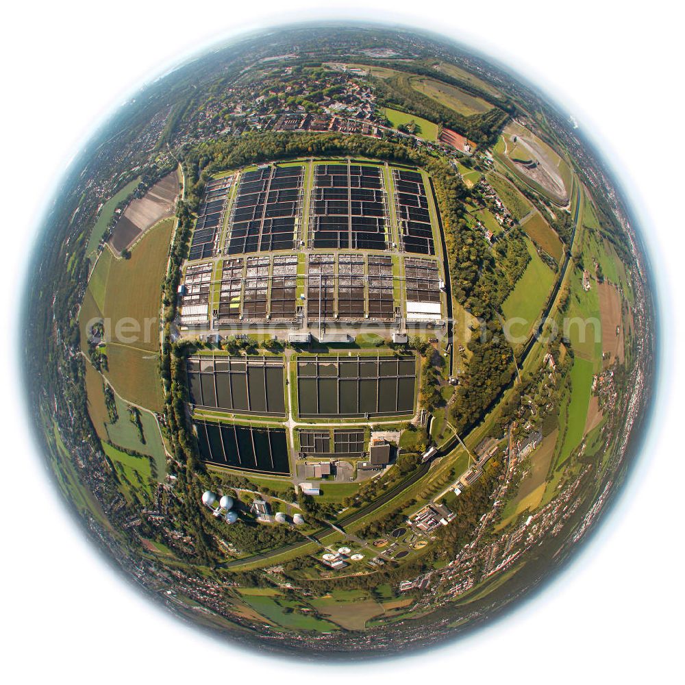 Aerial photograph DINSLAKEN - Fisheye motive of the wastewater treatment plant Emschermündung in North Rhine-Westphalia. The plant is located at the city limits of Dinslaken, Oberhausen and Duisburg. It is operated by the Emschergenossenschaft