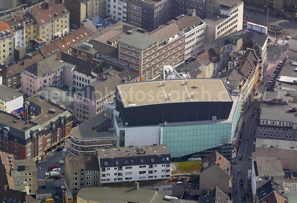 Aerial image Dortmund - Blick auf das Konzerthaus Dortmund. 2002 eröffnet, verfügt der Konzertsaal des Hausen über 1500 Sitzplätze und ist durch eine moderne Stahl-Glas-Architektur geprägt. Look at the Konzerthaus Dortmund. Opened in 2002, the concert hall has over 1500 seats and is characterized by a modern steel and glass architecture.