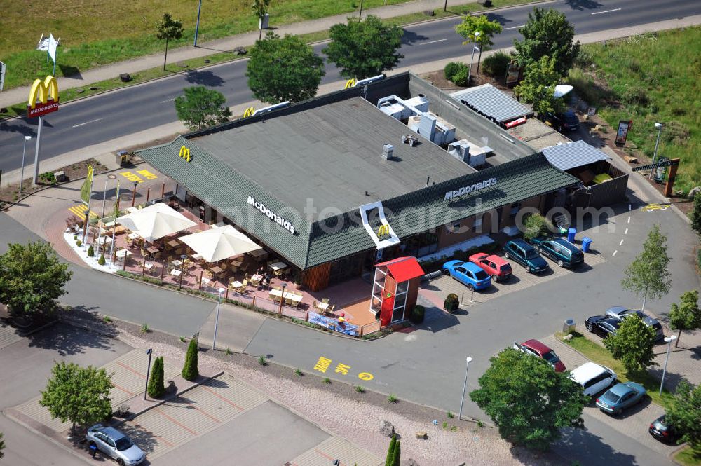 Gotha from the bird's eye view: Look at the McDonald's restaurant on the outskirts of Gotha at the Dr. Troch Street